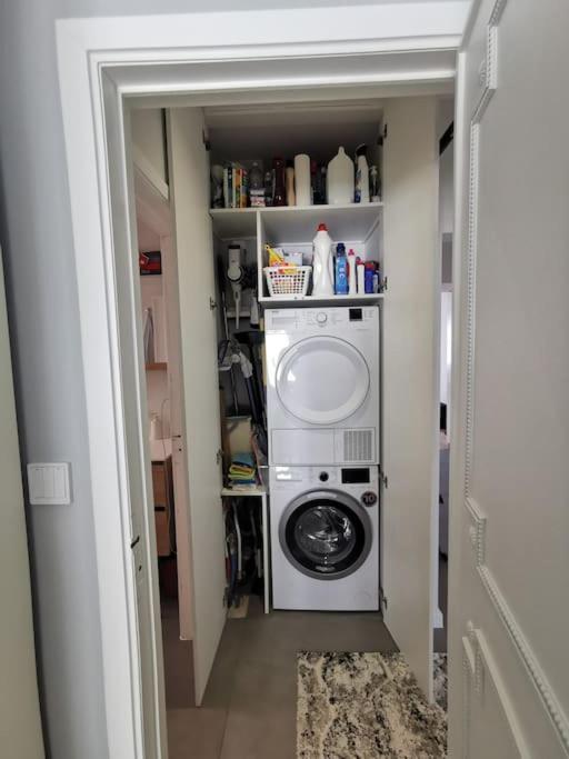 European Heart 2-Bedroom Flat. บรัสเซลส์ ภายนอก รูปภาพ
