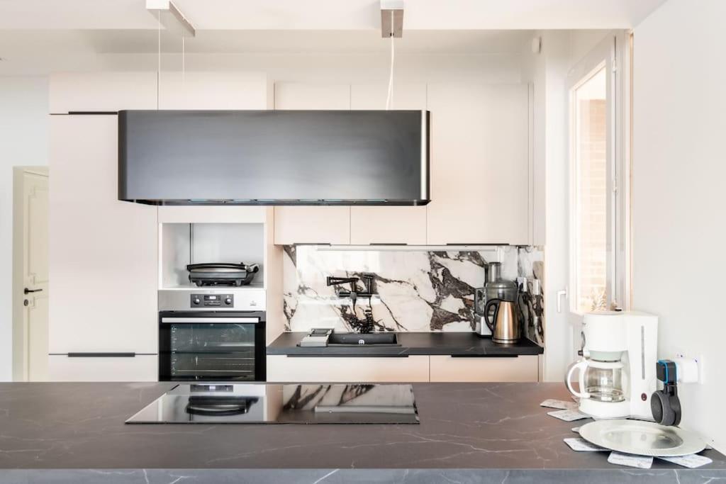 European Heart 2-Bedroom Flat. บรัสเซลส์ ภายนอก รูปภาพ