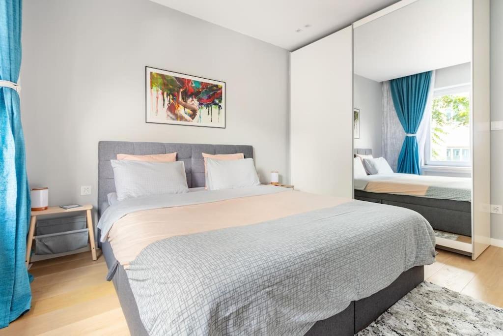 European Heart 2-Bedroom Flat. บรัสเซลส์ ภายนอก รูปภาพ