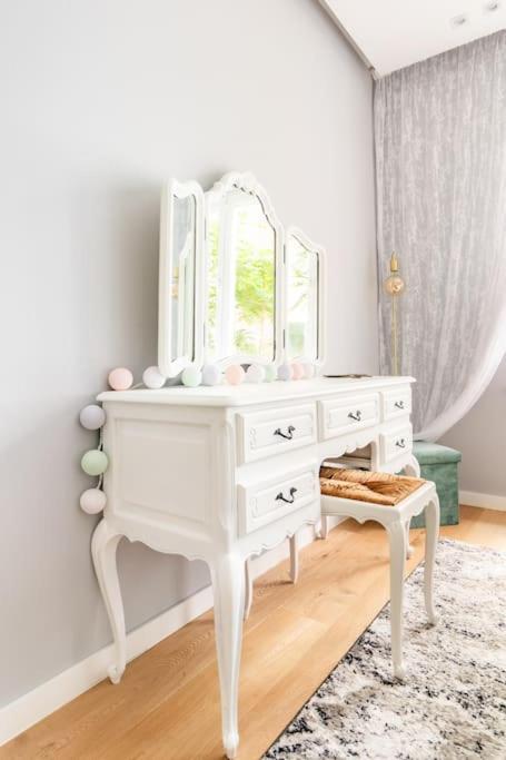 European Heart 2-Bedroom Flat. บรัสเซลส์ ภายนอก รูปภาพ