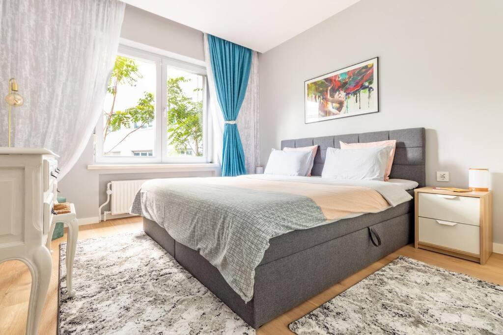 European Heart 2-Bedroom Flat. บรัสเซลส์ ภายนอก รูปภาพ